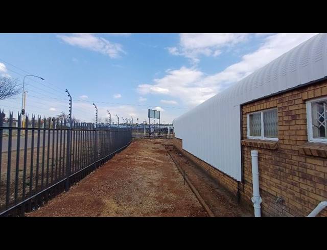 INDUSTRIAL PROPERTY TO RENT IN HIGHVELD